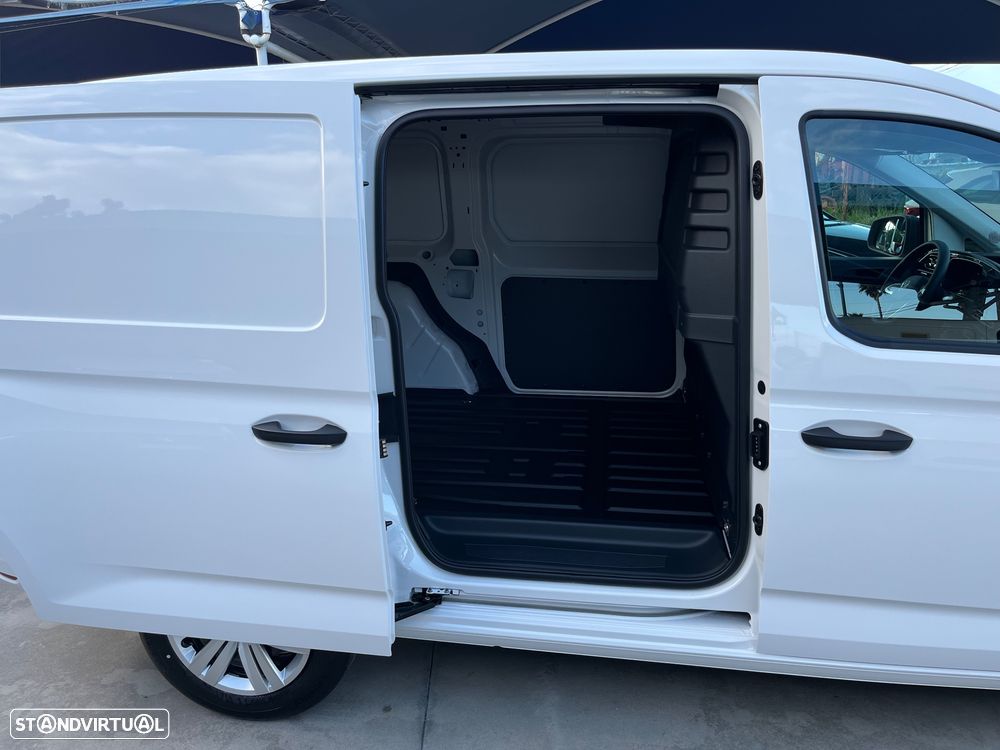 VW Caddy Maxi Cargo 2.0TDi 102 Cv Business - 26