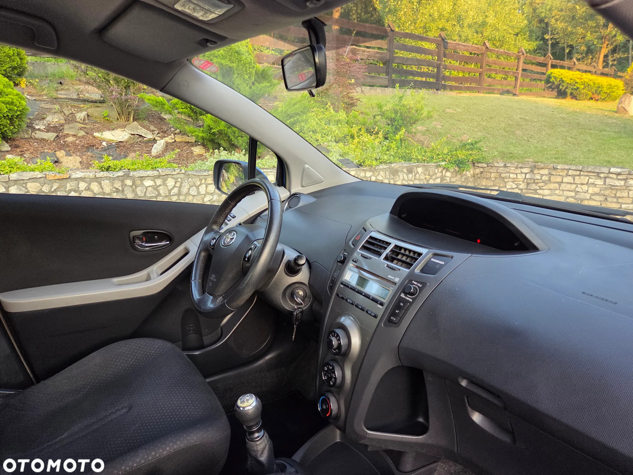Toyota Yaris 1.4 D-4D Prestige - 22