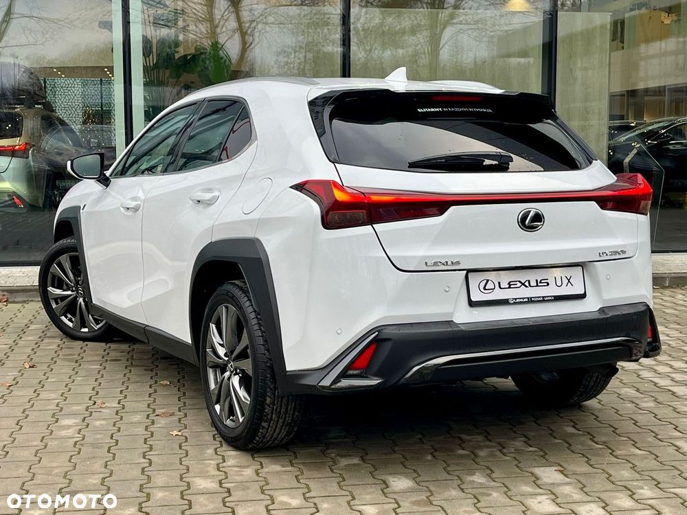 Lexus UX 250h GPF F Sport Design 2WD - 11
