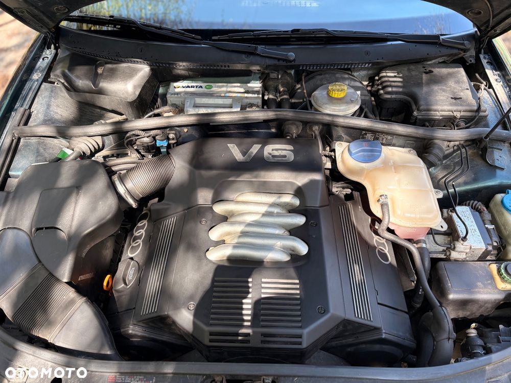 Audi A4 Limousine 2.6 - 9