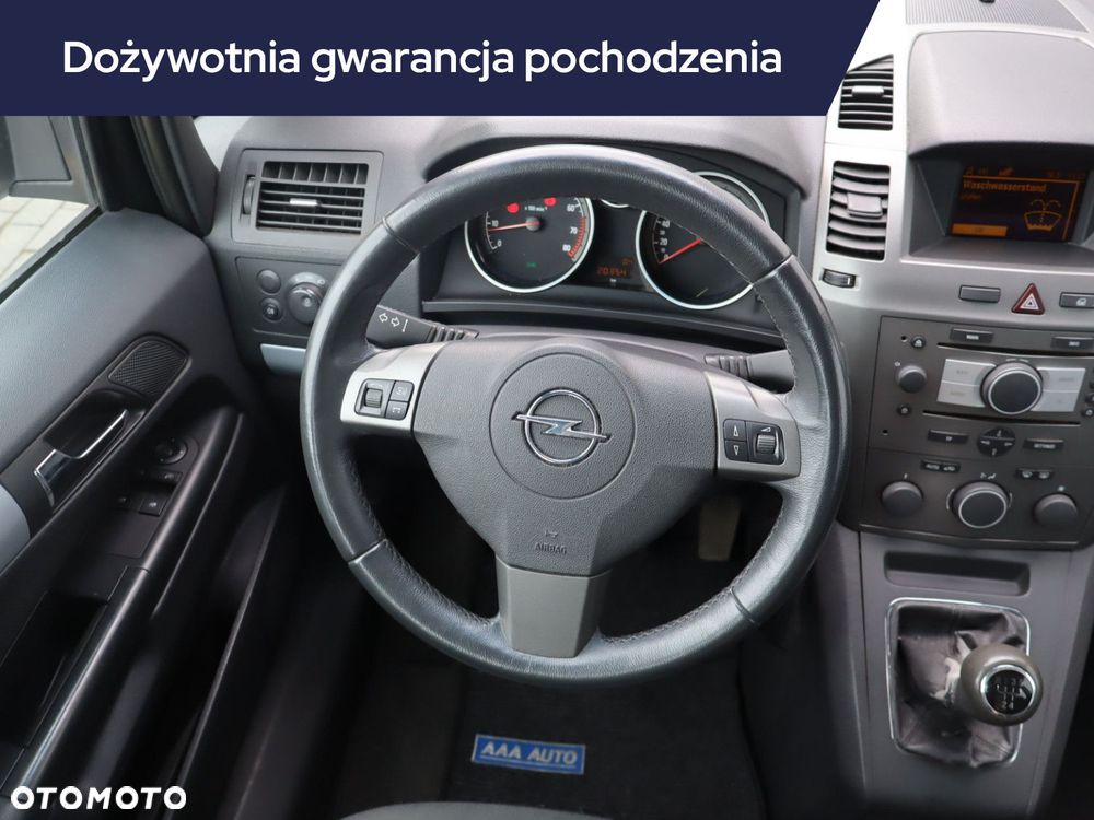 Opel Zafira - 9