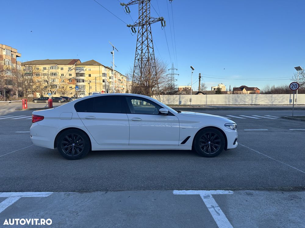 BMW Seria 5 520d xDrive AT - 3