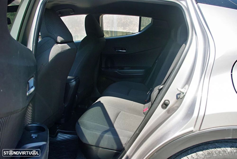 Toyota C-HR 1.8 Hybrid Comfort - 19