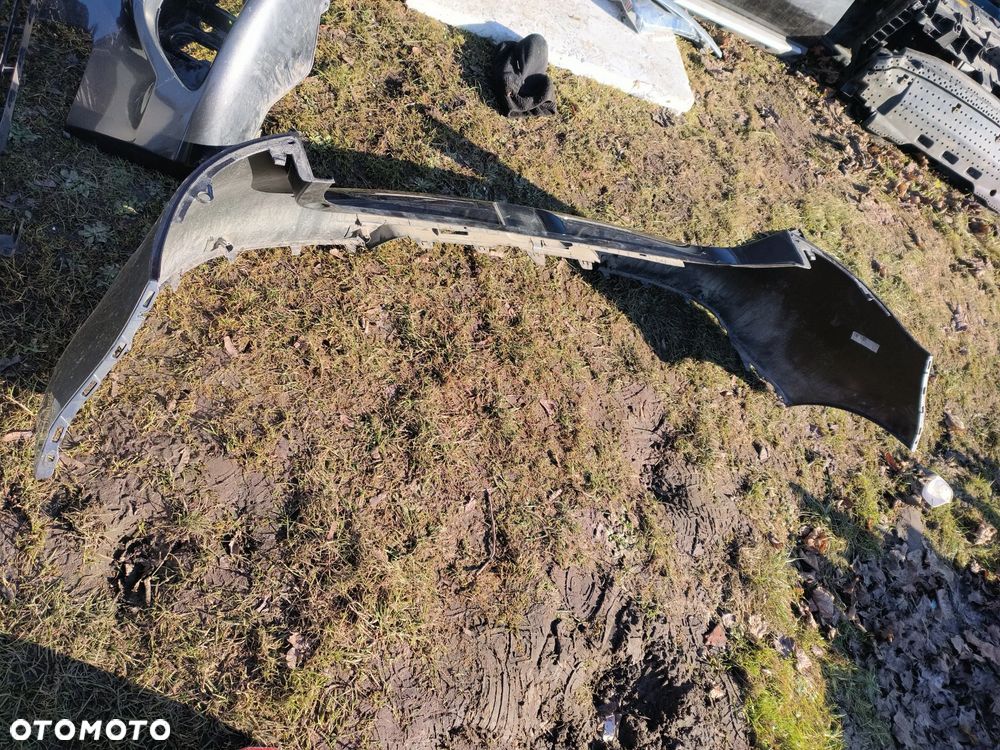 Megane 3 HB zderzak tylny tył - 3