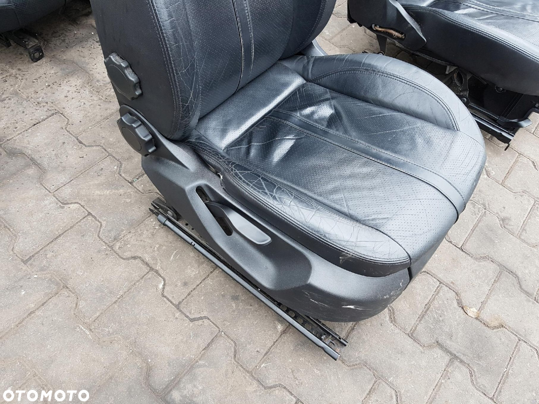 SEAT ALTEA 04-09r TOLEDO III FOTELE SKÓRZANE - 8