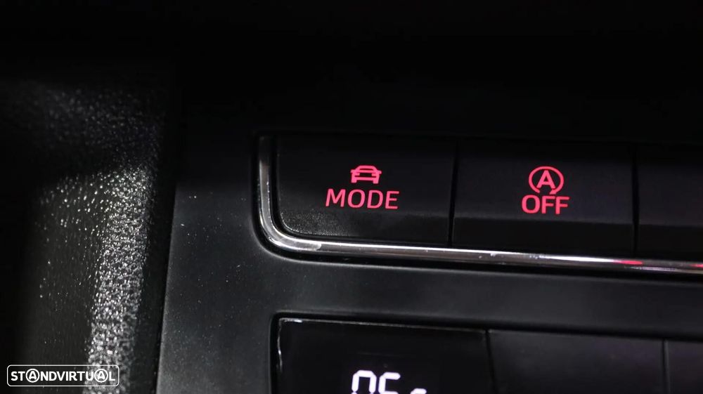 SEAT Leon 2.0 TDI FR S/S - 19