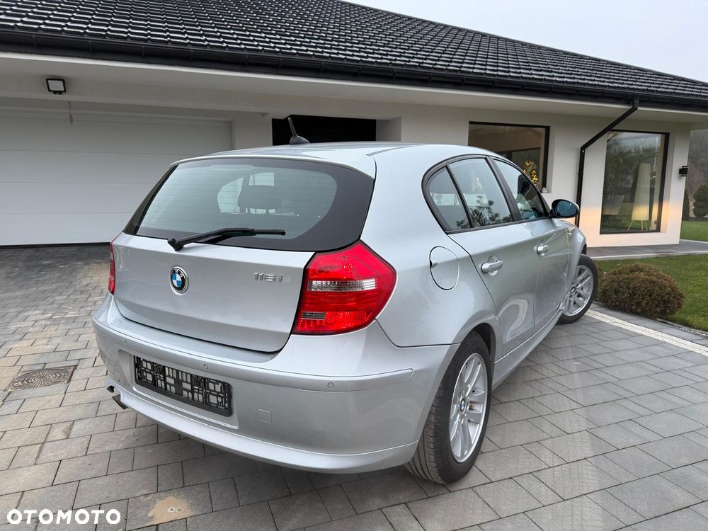 BMW Seria 1 116i - 7