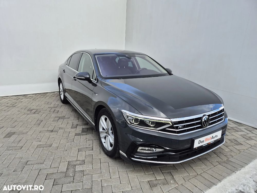 Volkswagen Passat 2.0 TDI DSG 4Mot Highline - 7