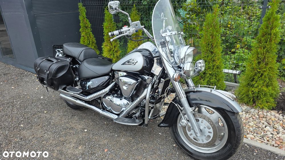 Suzuki Intruder - 2