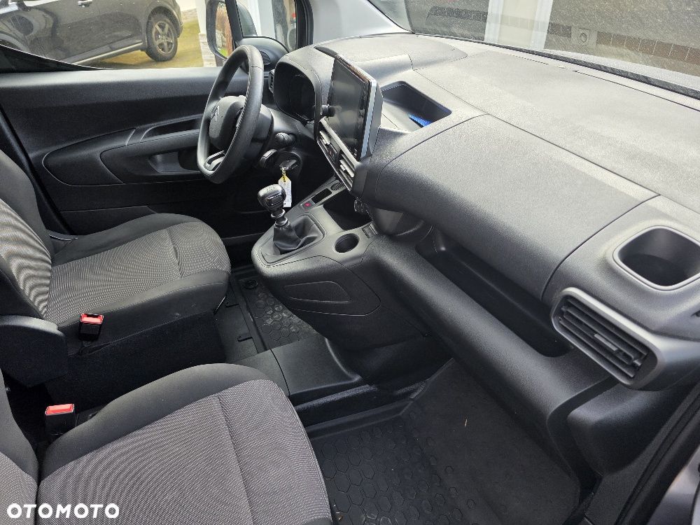 Citroën BERLINGO - 19