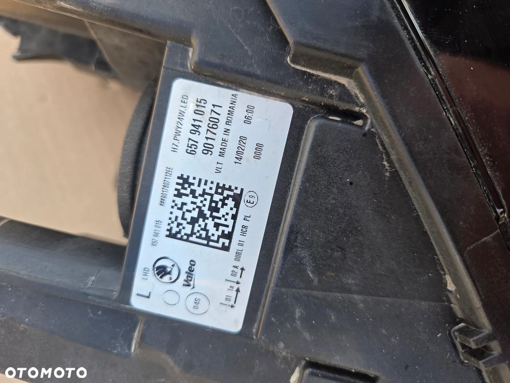 Lampa lewa lewy przód przednia Skoda Scala Led 657941015 H7 PWY24W Led Reflektor lewy przód przedni Skoda Scala Led 657941015 - 9