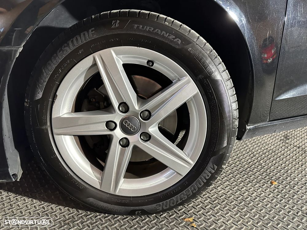 Audi A3 Sportback 30 TDI - 12