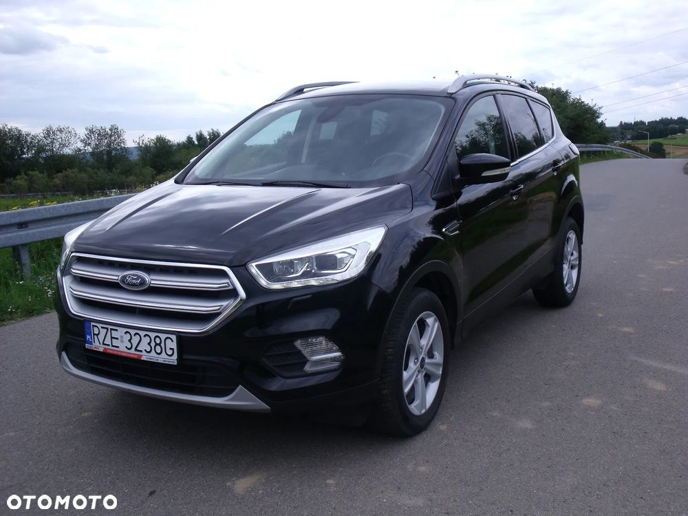 Ford Kuga 1.5 EcoBoost 2x4 Individual - 2