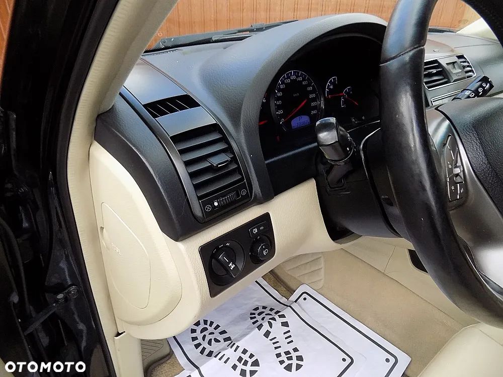 SsangYong/KGM Rexton - 10