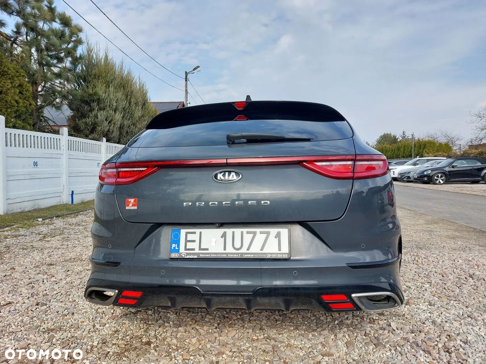 Kia ProCeed - 4