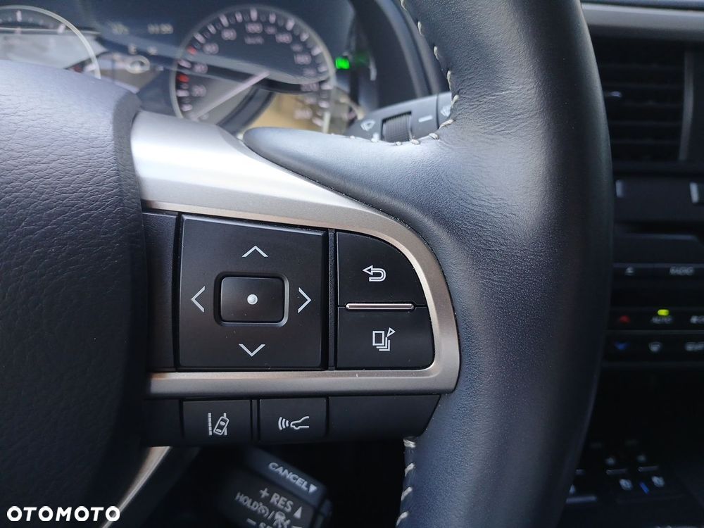 Lexus RX - 15