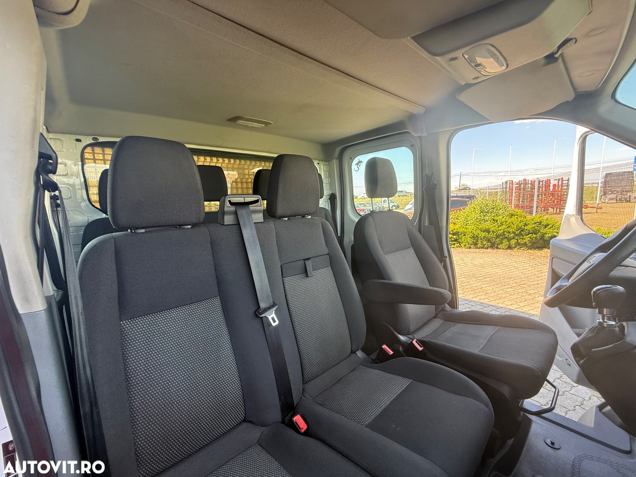 Ford Transit - 25