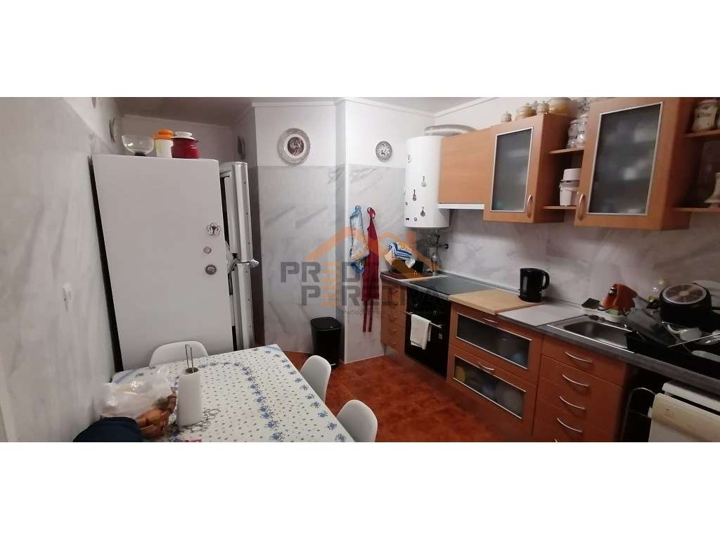 Quartos para arrendar , na Ramada - Bons Dias | Próximo do ISCE). - Grande imagem: 4/24