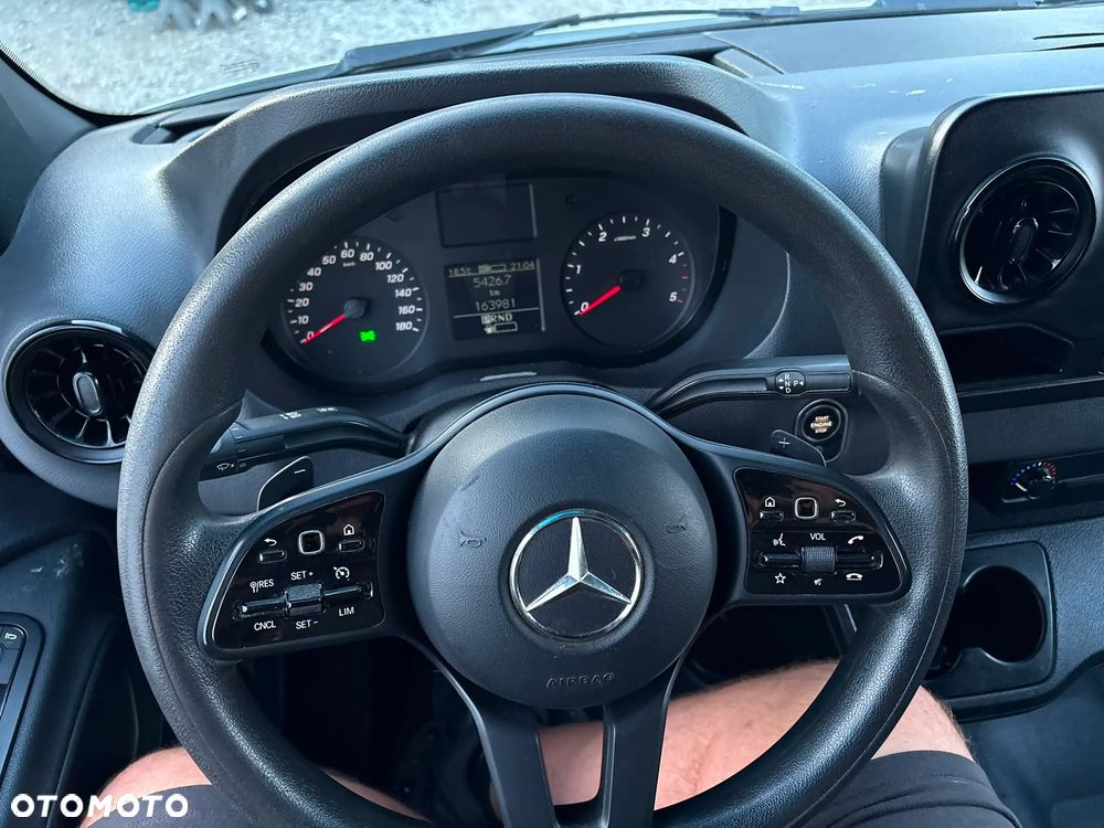 Mercedes-Benz SPRINTER * AUTOMAT * 2023 Rok * Tylko 163.000km ! - 13