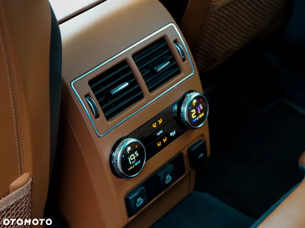 Jaguar F-Pace 5.0 V8 P550 AWD SVR - 33