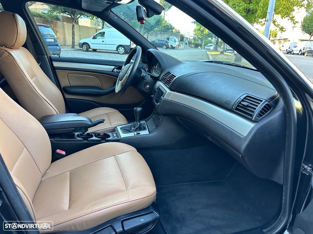 BMW 320 d Sport - 48