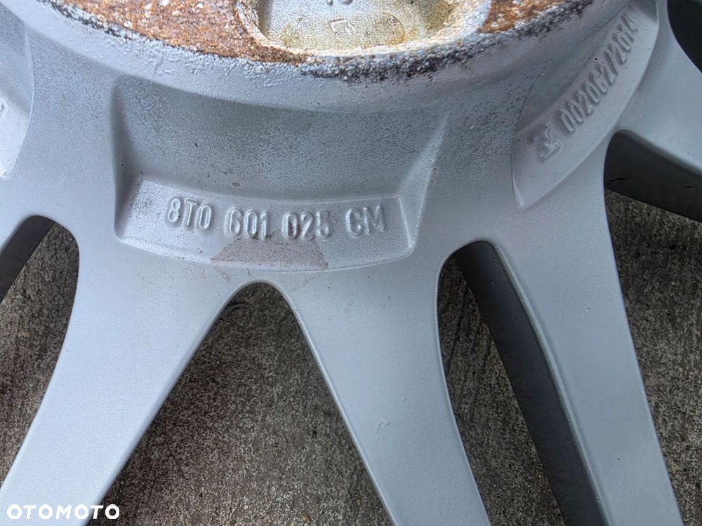 FELGA ALUMINIOWA AUDI VW SEAT SKODA 9.0J R20 ET29 8T0601025DN/DE/ CM S13/26 - 12