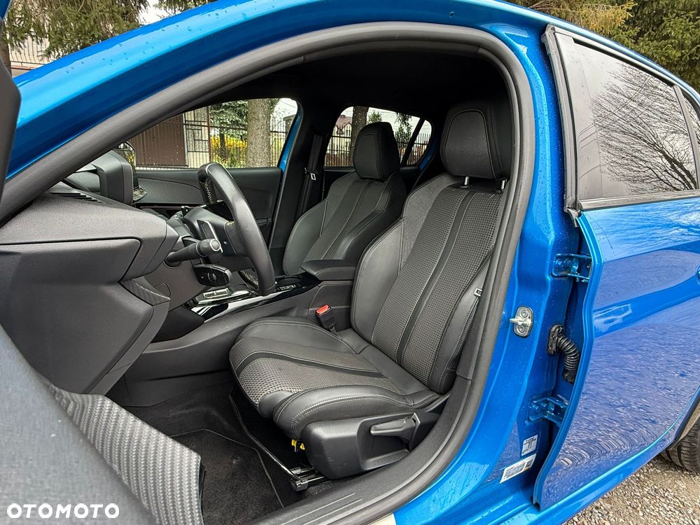 Peugeot 208 PureTech 100 EAT8 GT Pack - 14