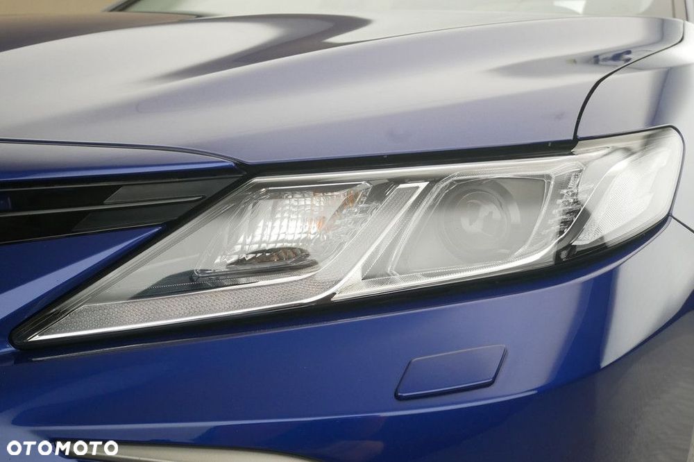 Toyota Camry 2.5 Hybrid Comfort CVT - 13