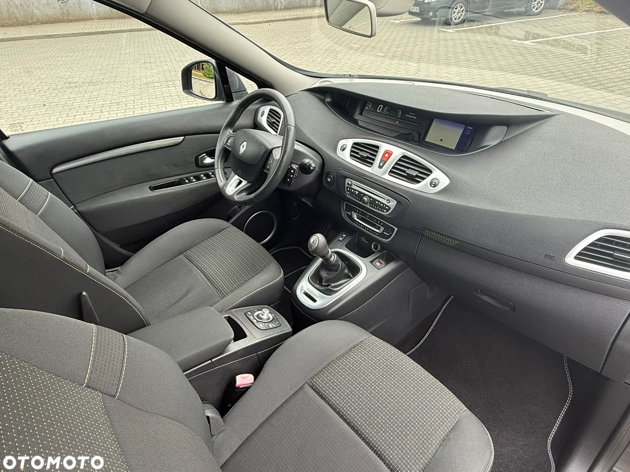 Renault Scenic TCe 130 Dynamique - 37