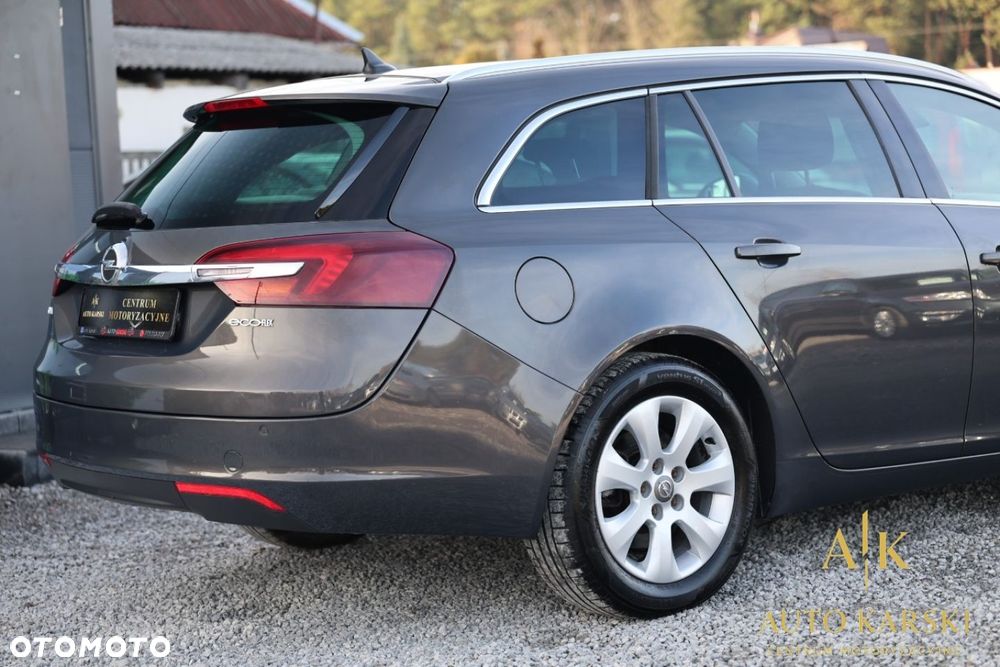 Opel Insignia - 10