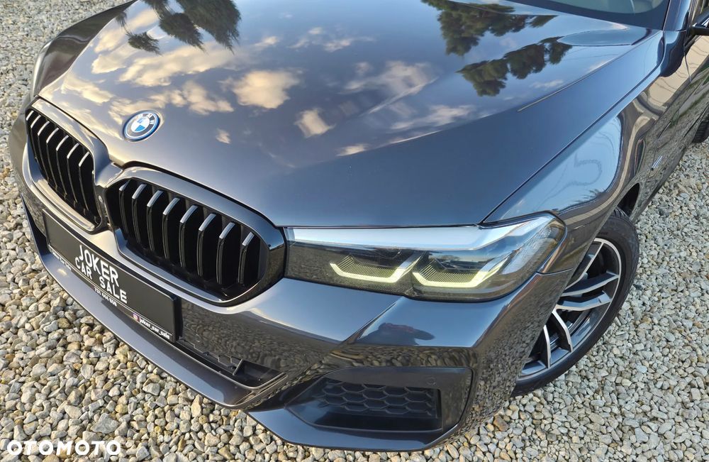 BMW Seria 5 530e xDrive M Sport sport - 9