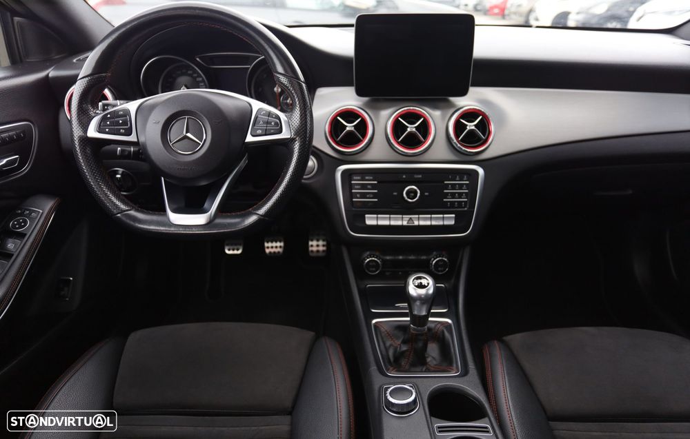 Mercedes-Benz CLA 200 - 23