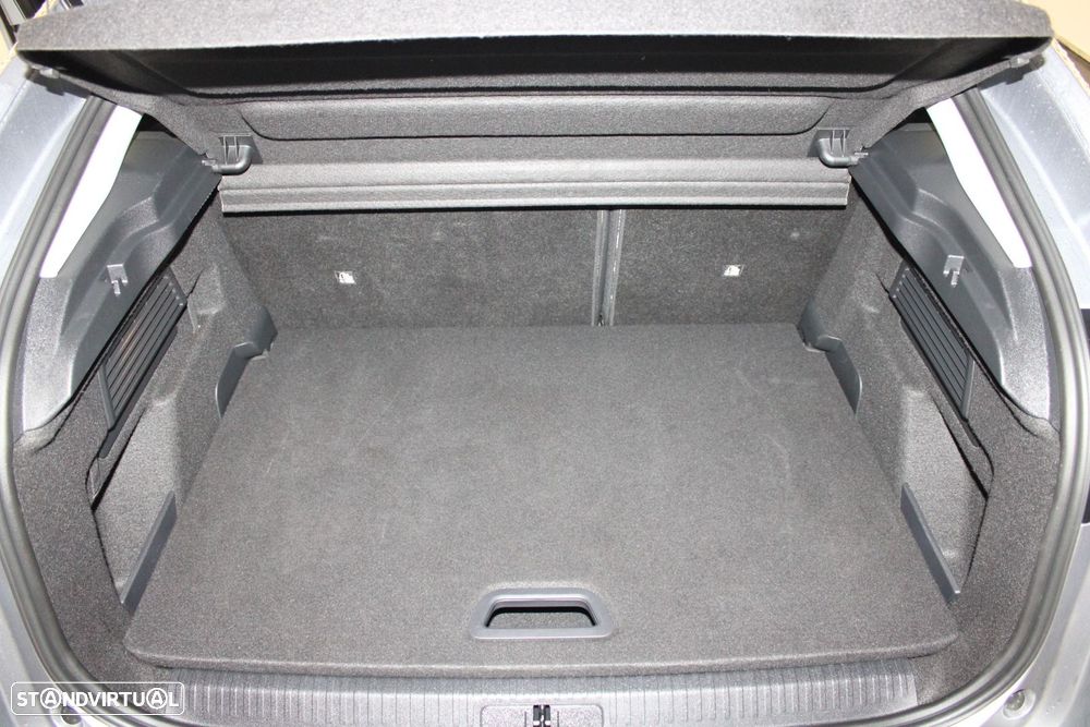 Citroën C4 1.2 PureTech Plus - 32