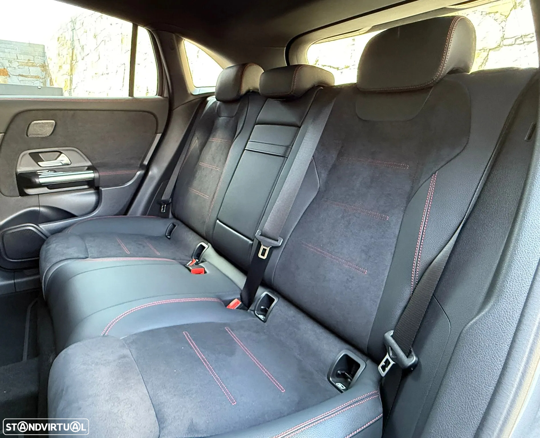 Mercedes-Benz EQA 250+ AMG Line - 19