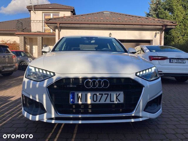 Audi A4 Limousine - 1