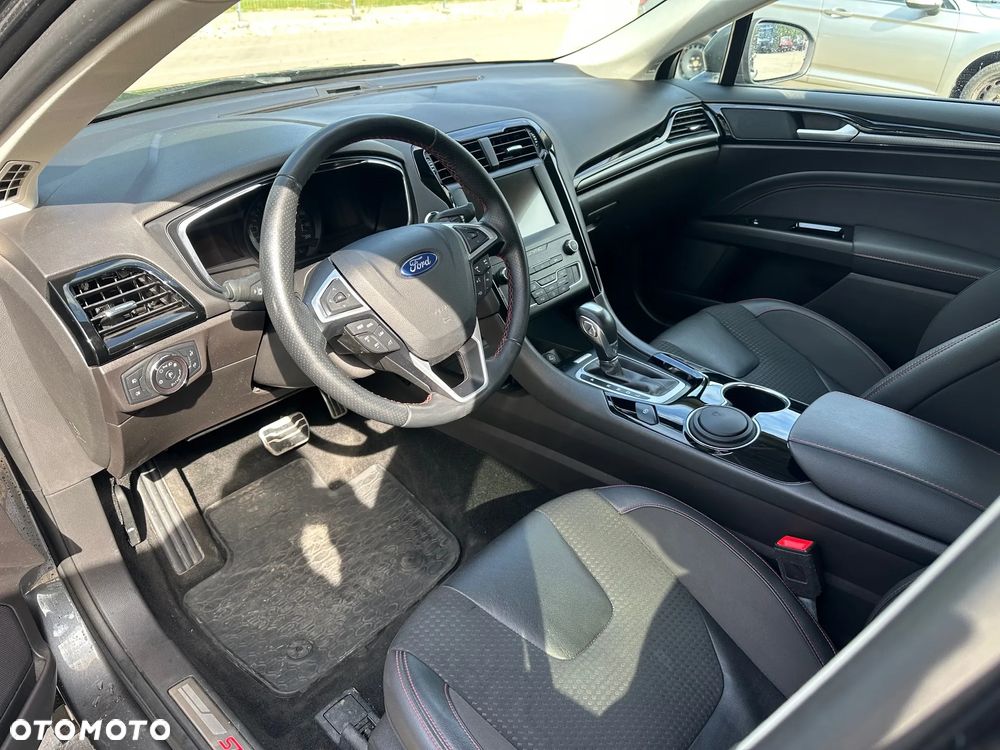 Ford Mondeo - 13
