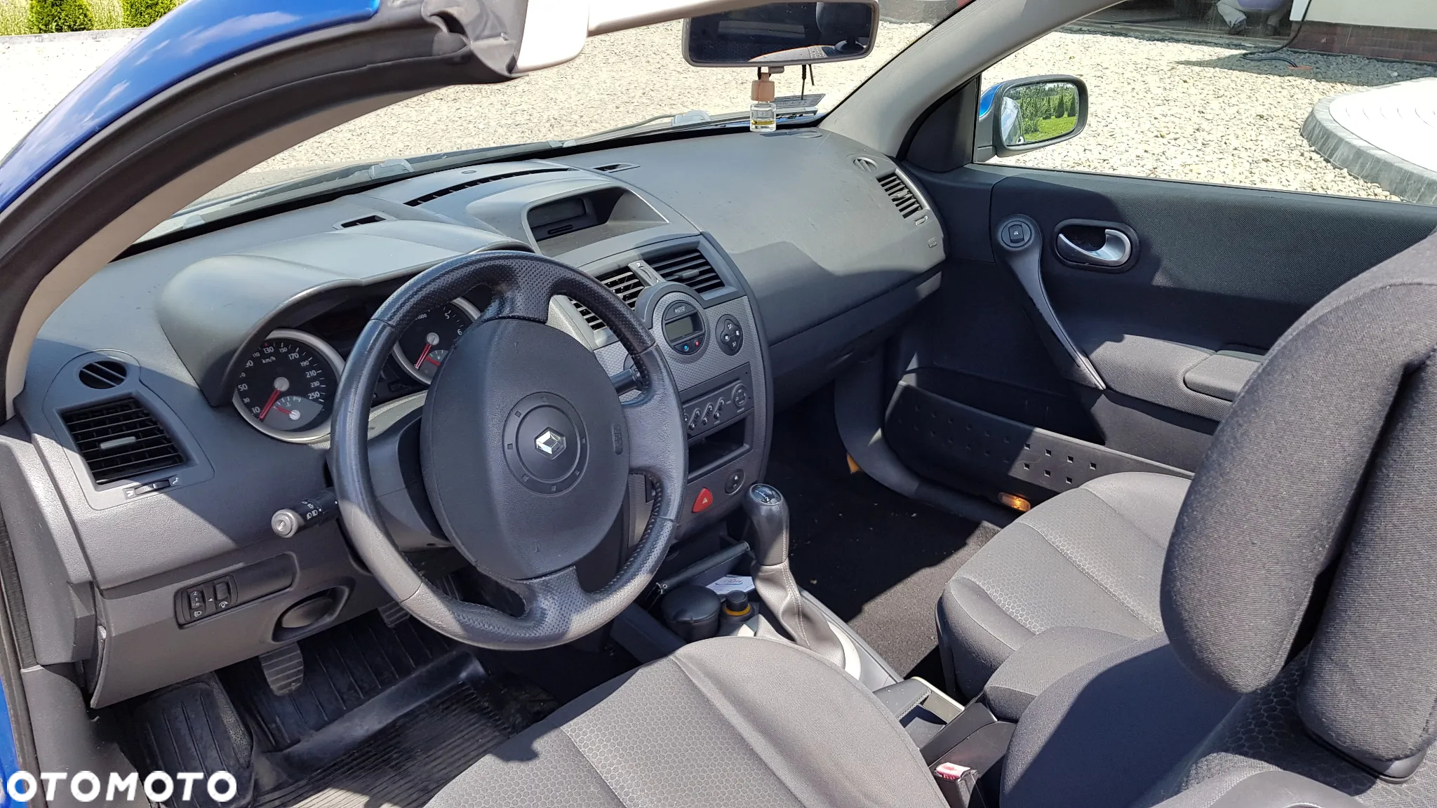 Renault Megane CC 1.6 Confort Authentique - 9