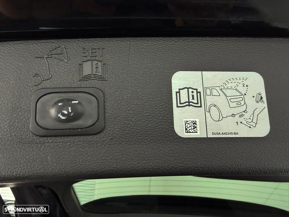 Ford Kuga 1.5 TDCi ST-Line - 12