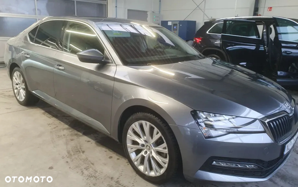 Skoda Superb 2.0 TDI SCR Ambition DSG