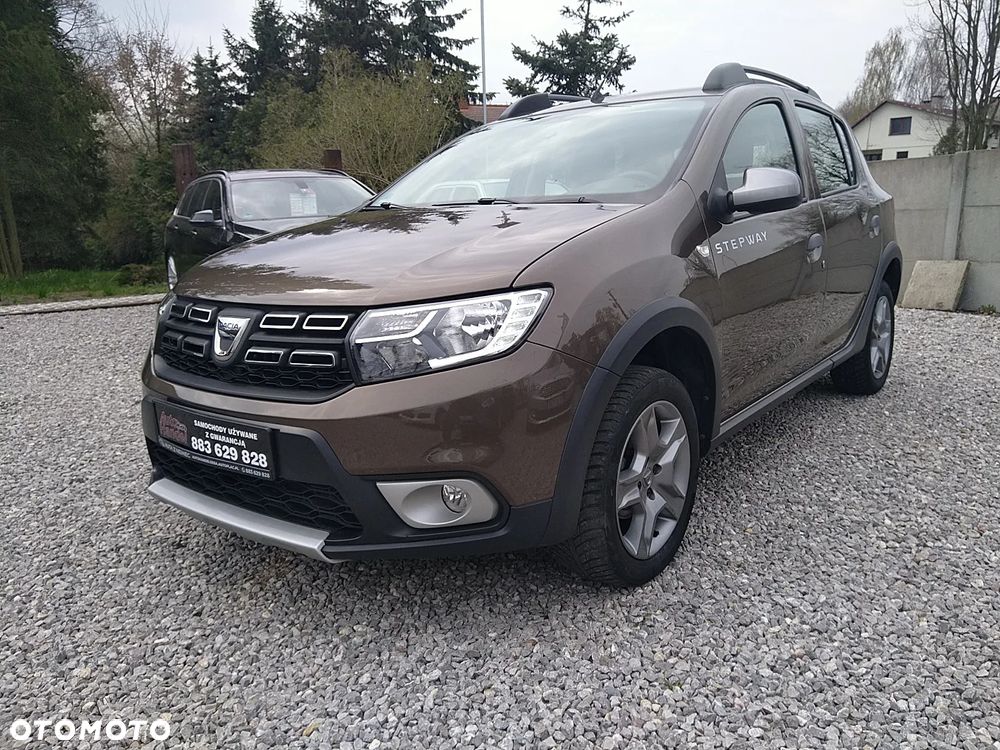 Dacia Sandero Stepway TCe 90 (S&S) Celebration - 3