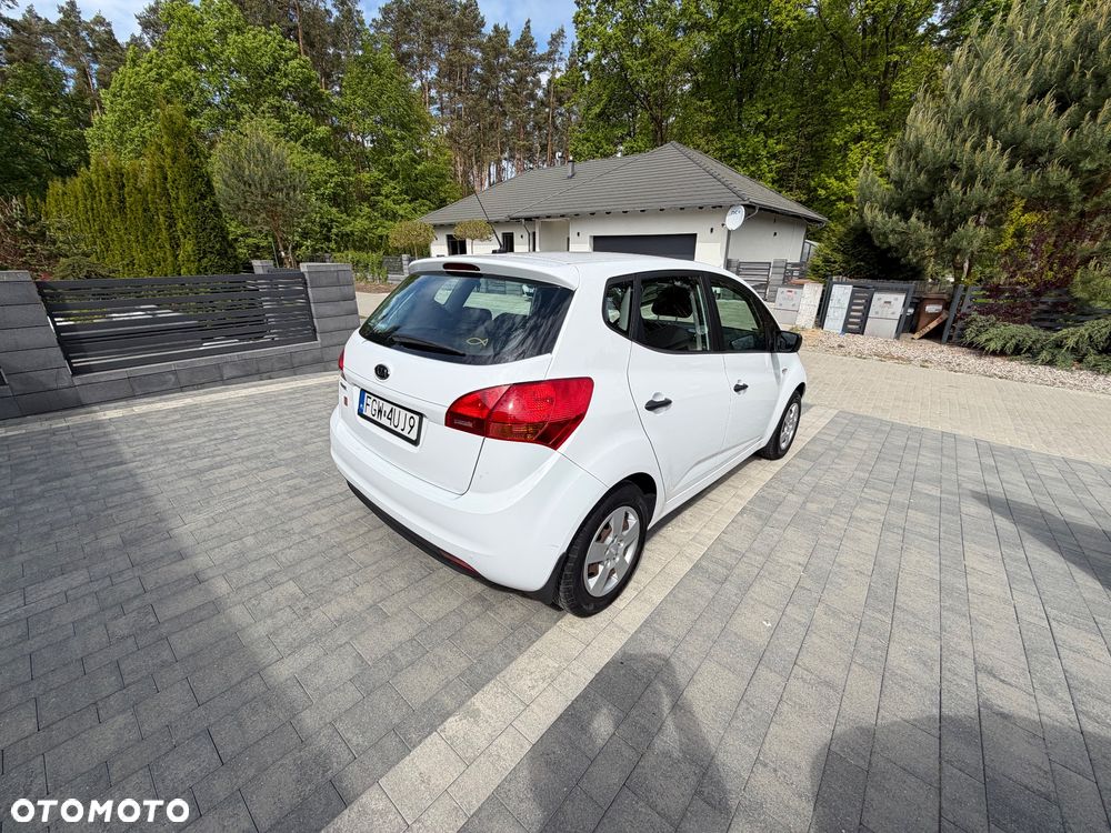 Kia Venga 1.4 L - 4