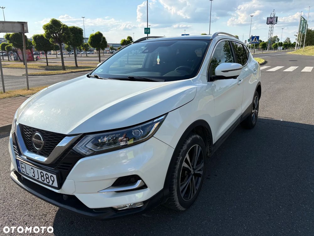 Nissan Qashqai - 1