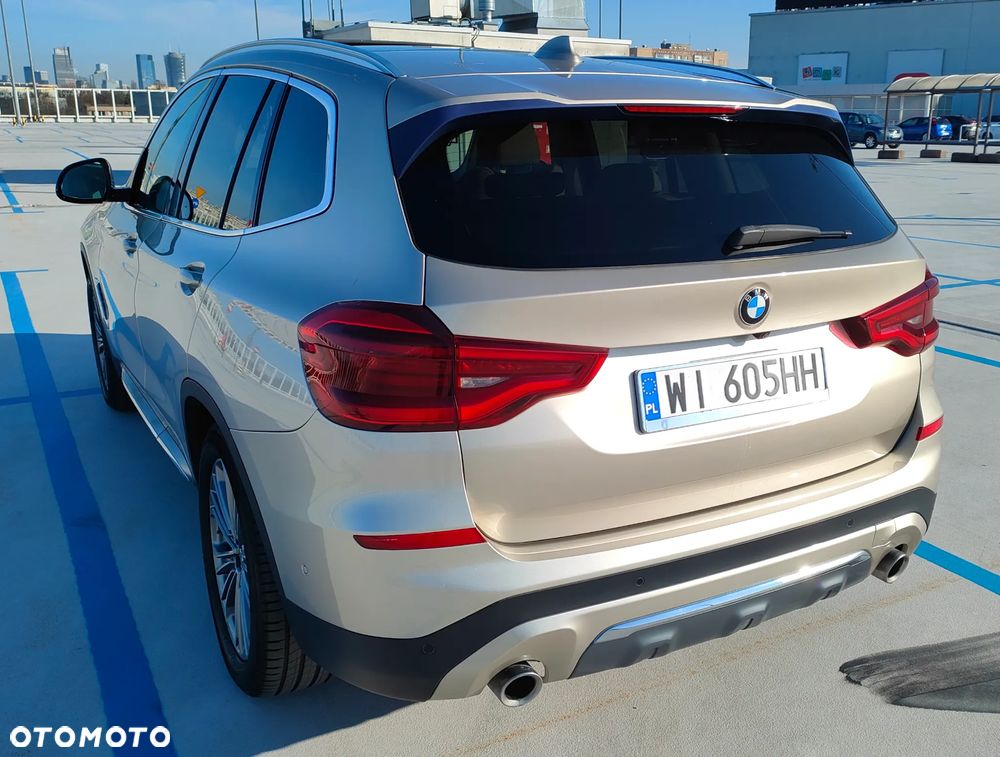 BMW X3 xDrive25d Luxury Line - 2