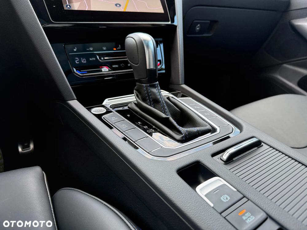 Volkswagen Arteon 2.0 TSI 4Motion R DSG - 24