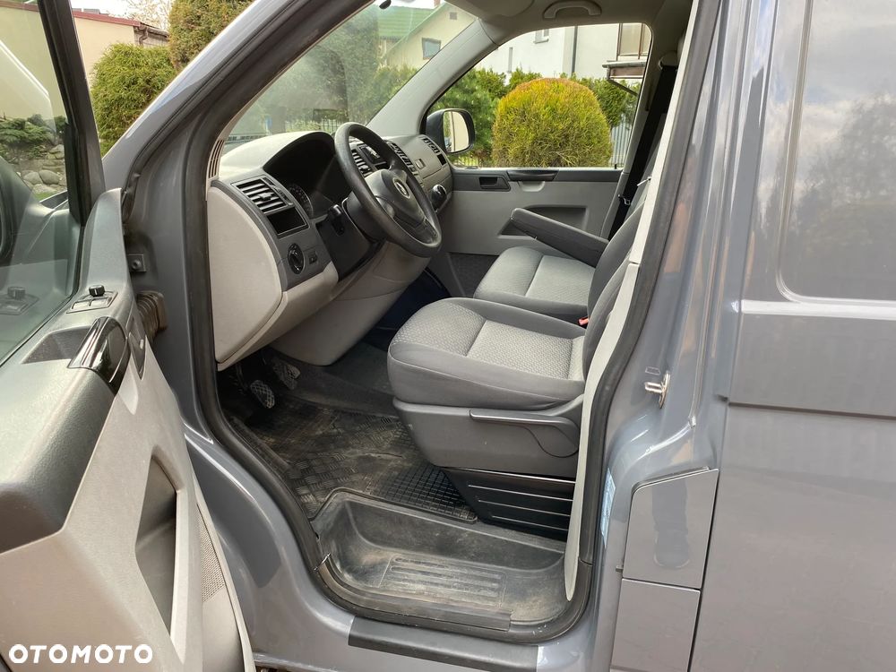 Volkswagen Transporter T5 - 7