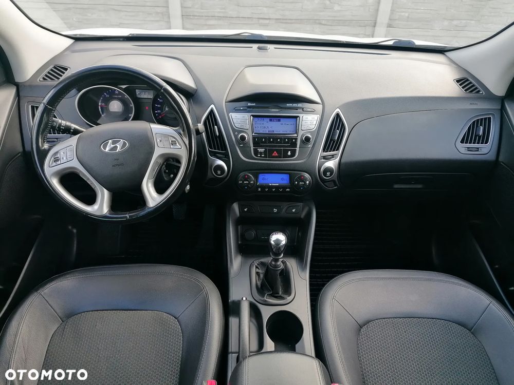 Hyundai ix35 2.0 CRDi 4WD Premium - 11