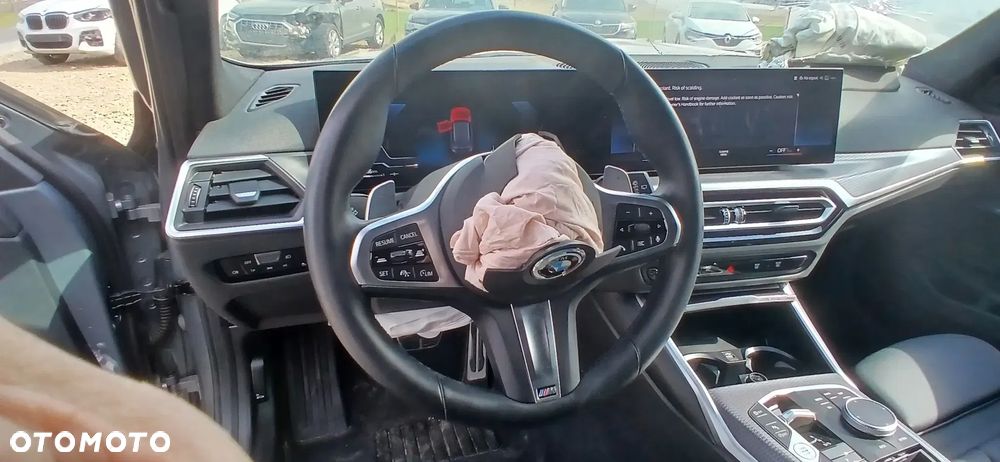 BMW Seria 3 318i M Sport - 13