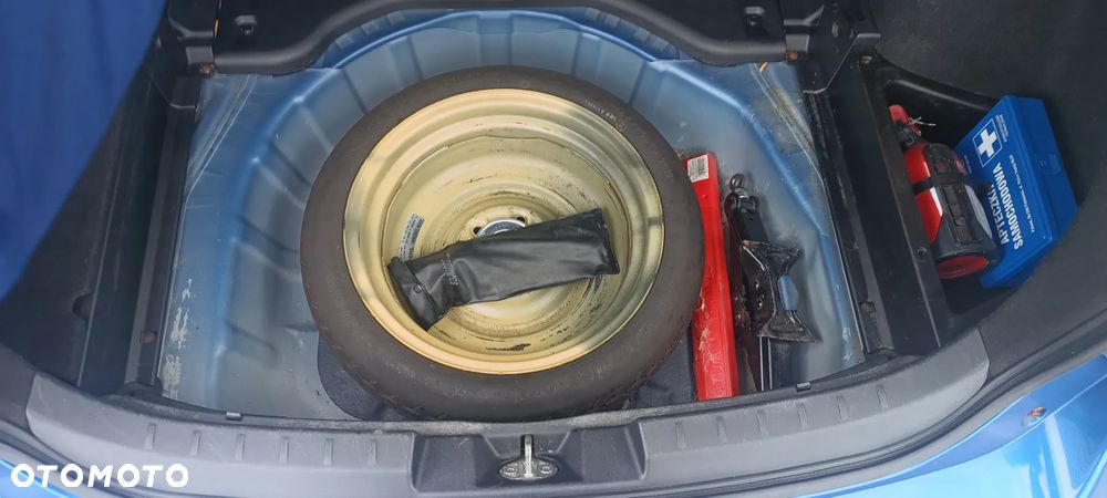 Mitsubishi Lancer 1.6 Inform - 11