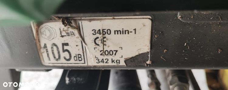 John Deere - 8