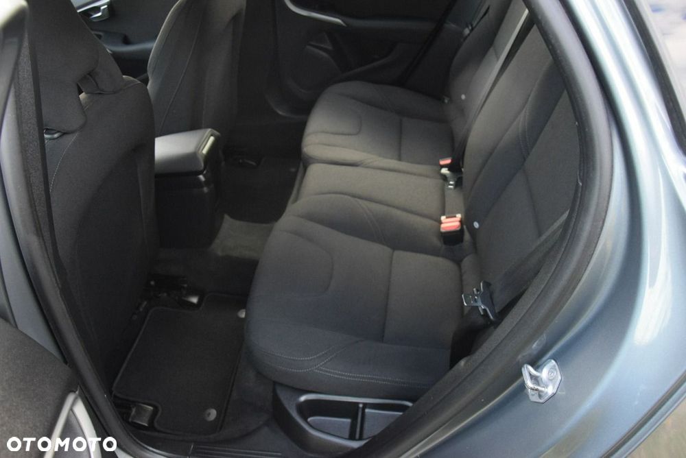 Volvo V40 D2 Kinetic - 30